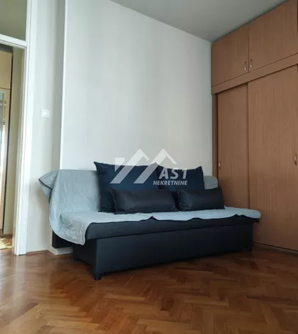 Dušana Vasiljeva | 4zida.rs