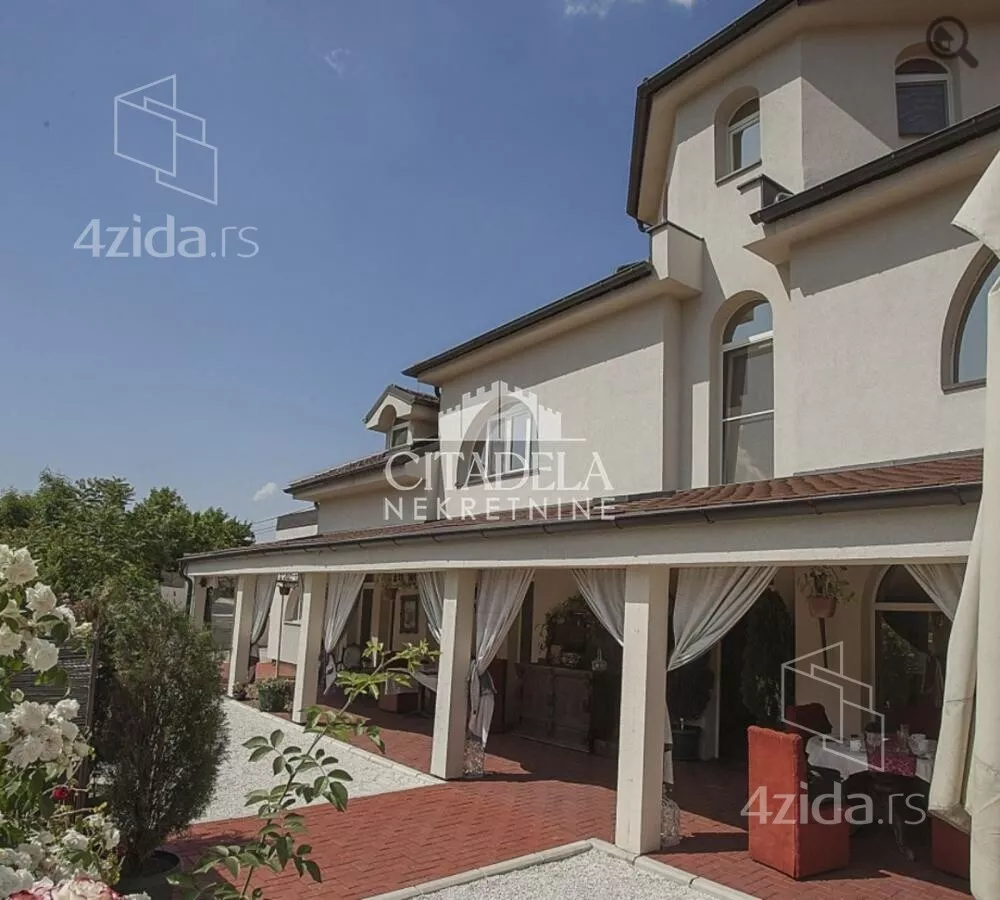 3-etažna kuća | 4zida