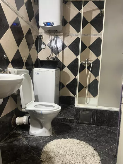 Ustanička 124 | 4zida.rs