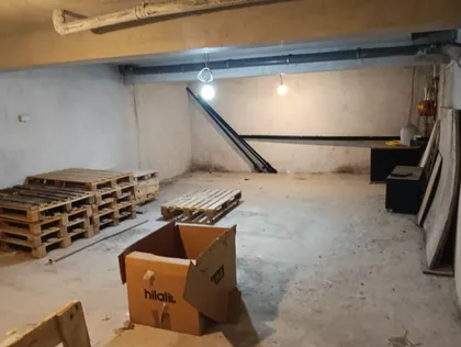 Gospodar Jevremova | 4zida.rs