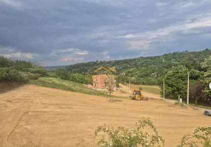 Sremska Kamenica | 4zida.rs