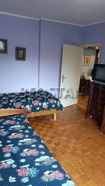 Pariske Komune | 4zida.rs