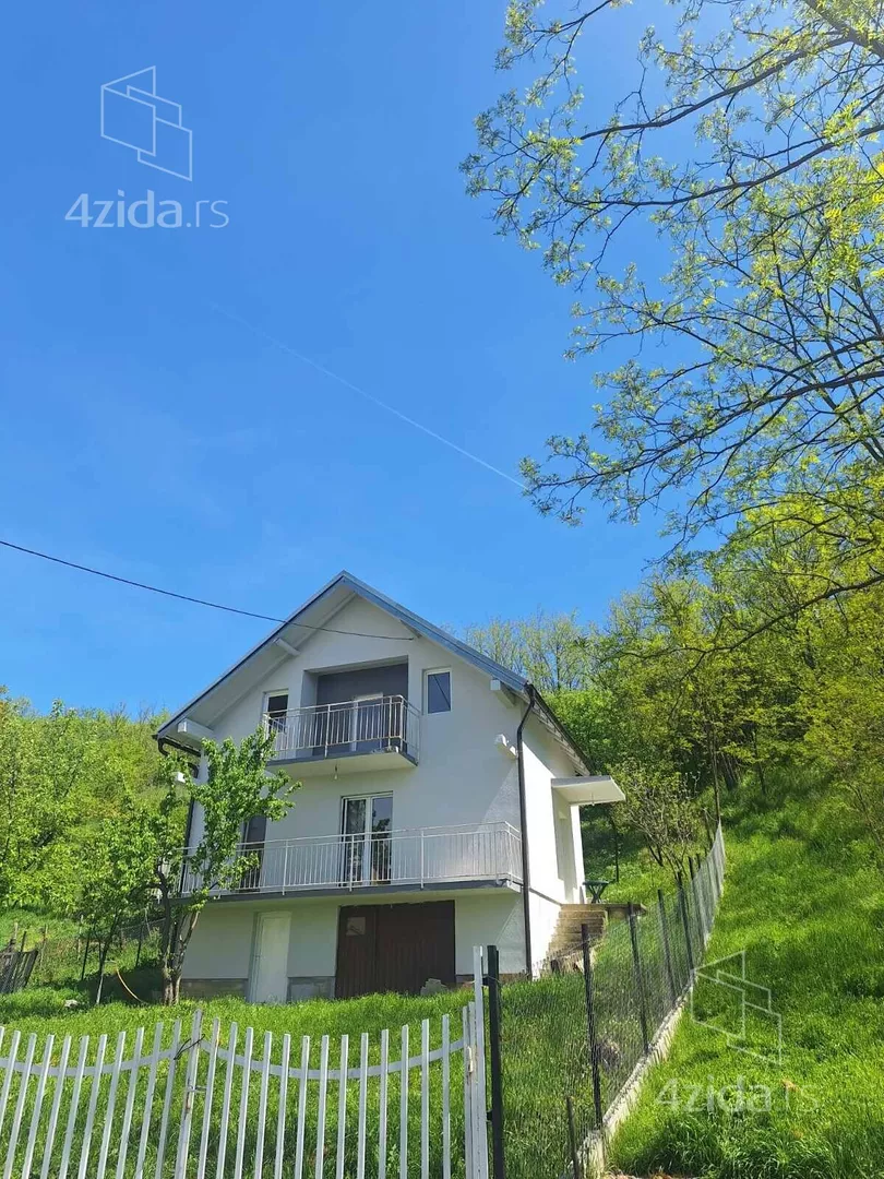2-etažna kuća | 4zida