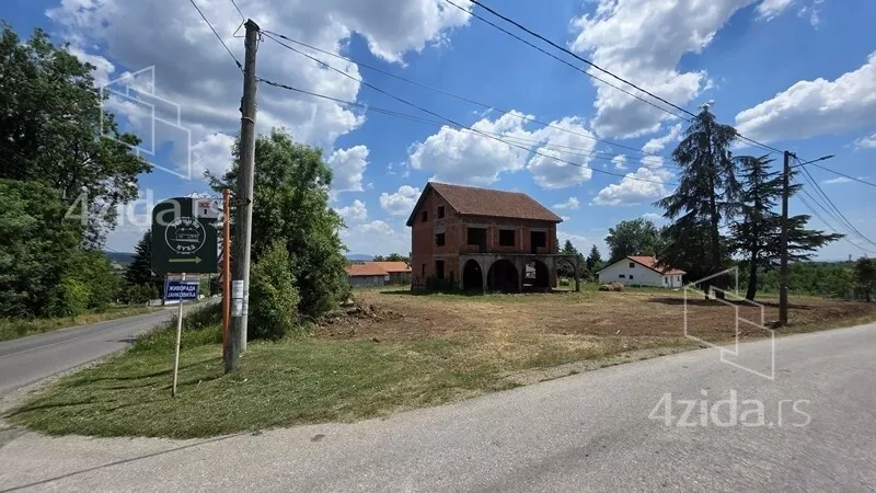 Kuća | 4zida