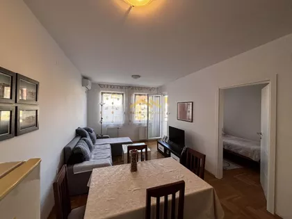Železnička stanica | 4zida.rs
