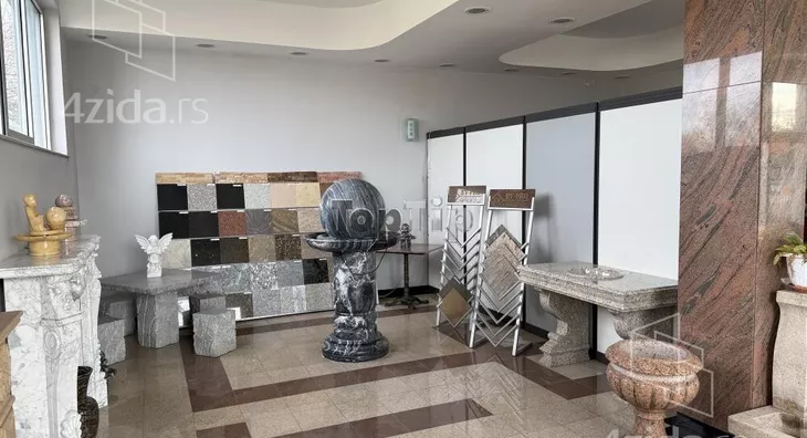 Poslovna zgrada | 4zida