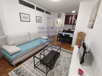 Gundulićeva | 4zida.rs