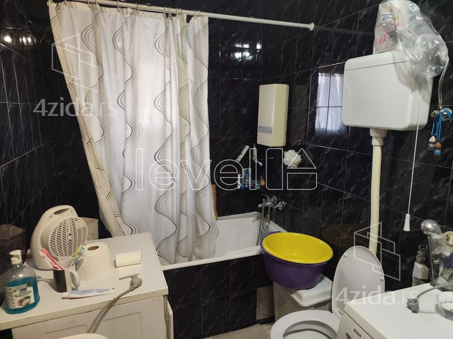 Troiposoban stan | 4zida