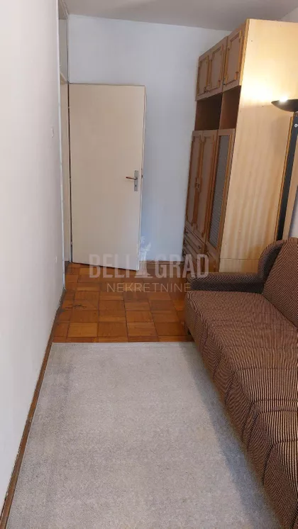 Vladimira Tomanovića | 4zida.rs