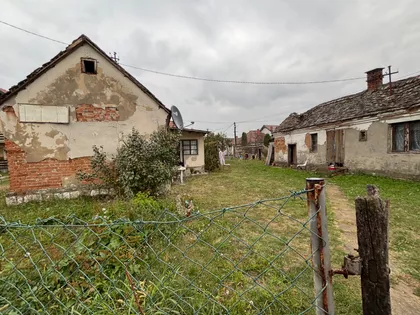 Pocerski Pričinović | 4zida.rs