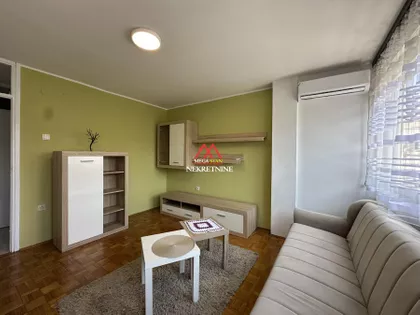 Bulevar Cara Lazara | 4zida.rs