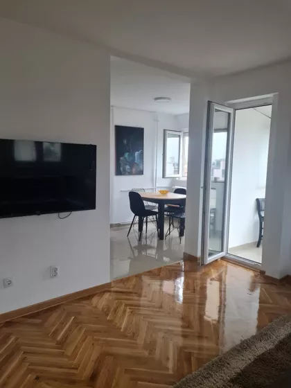 Karađorđeva 2E | 4zida.rs