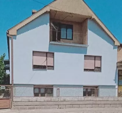 Novosadska 22 | 4zida.rs
