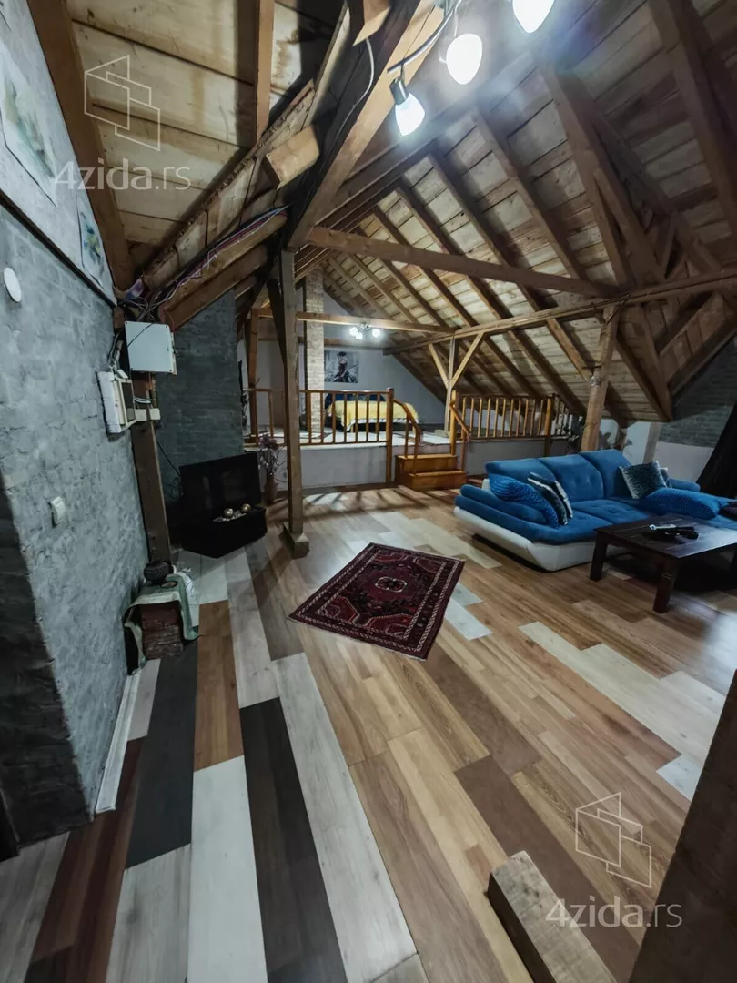 3-etažna kuća | 4zida