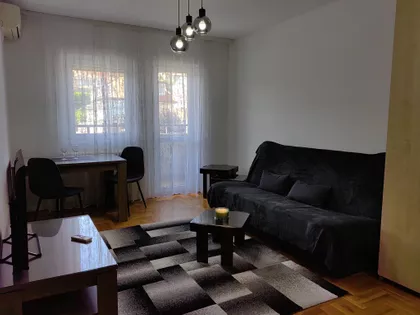 Jovanke Radaković 80B | 4zida.rs