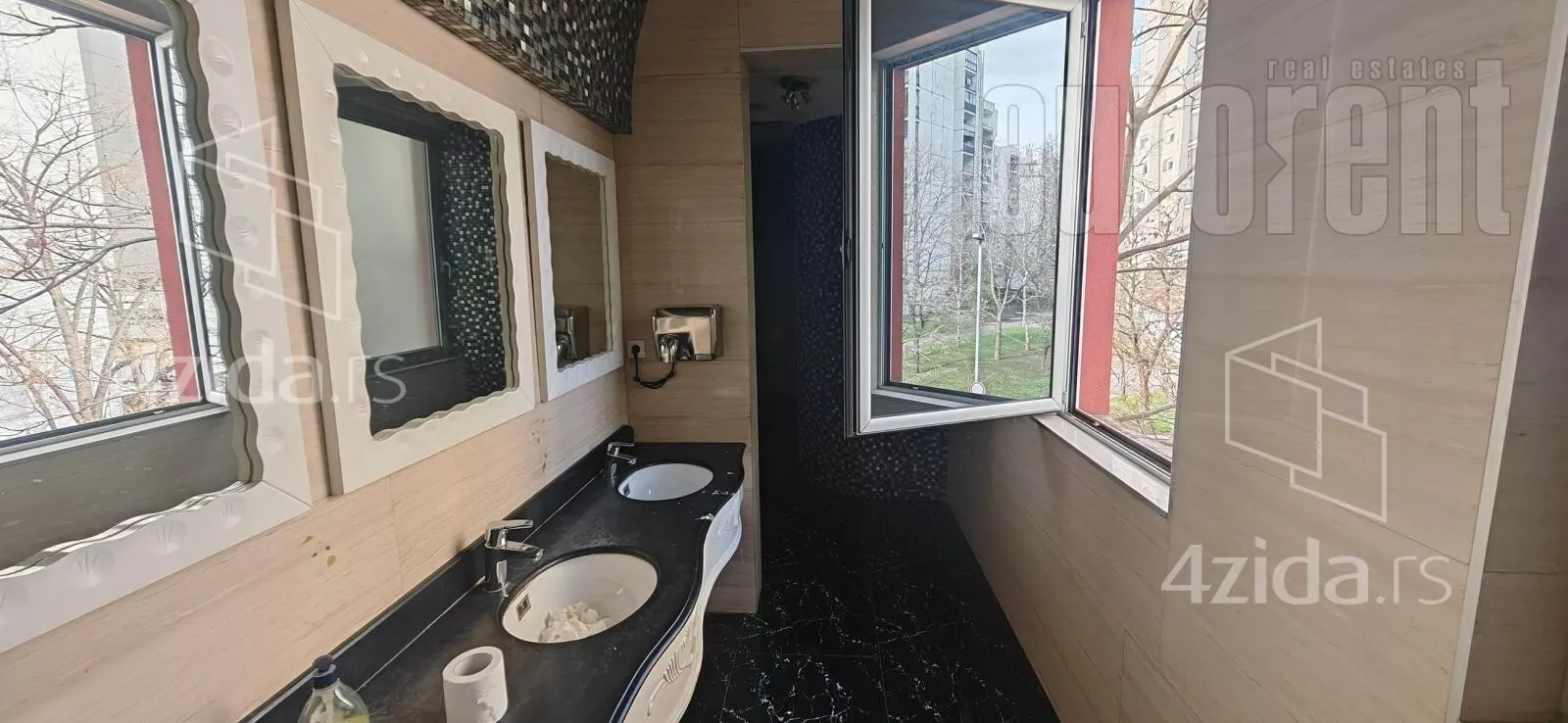 Poslovni prostor | 4zida