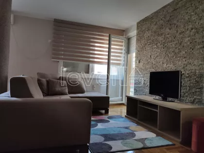 Socijalno | 4zida.rs