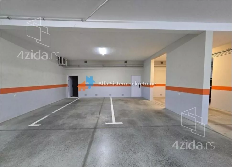 Petosoban stan | 4zida