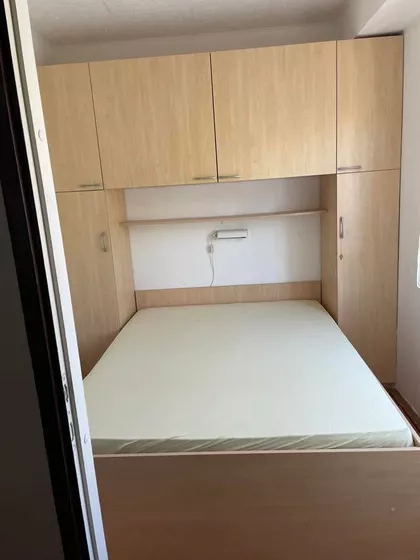 1300 Kaplara | 4zida.rs