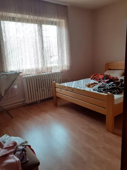 19. oktobra | 4zida.rs