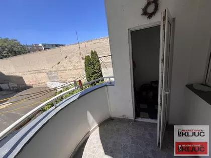 Grbavica | 4zida.rs