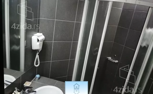 Ugostiteljski objekat | 4zida