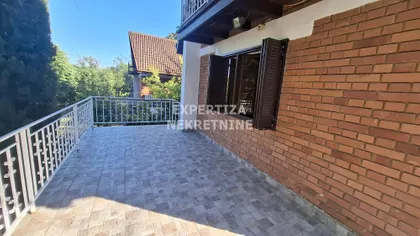 Vrčin | 4zida.rs