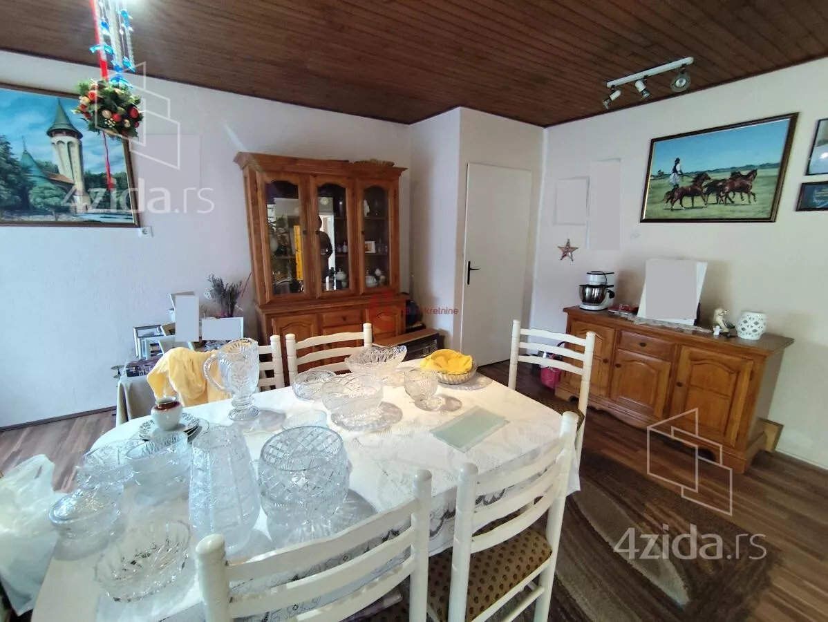 Kuća | 4zida