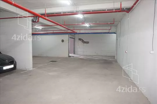 Garaža | 4zida