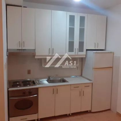Radnička | 4zida.rs