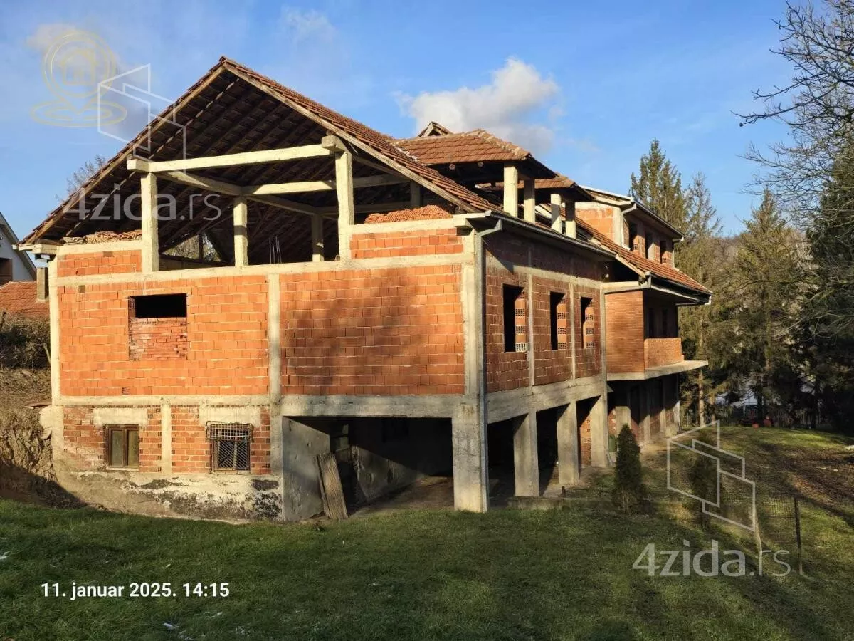 Kuća | 4zida