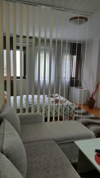 Cara Dušana | 4zida.rs