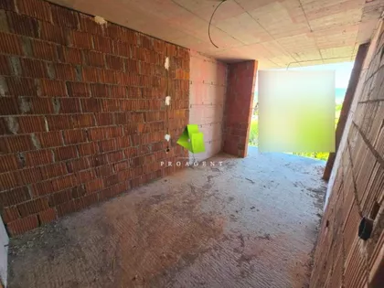 Donja Vrežina | 4zida.rs