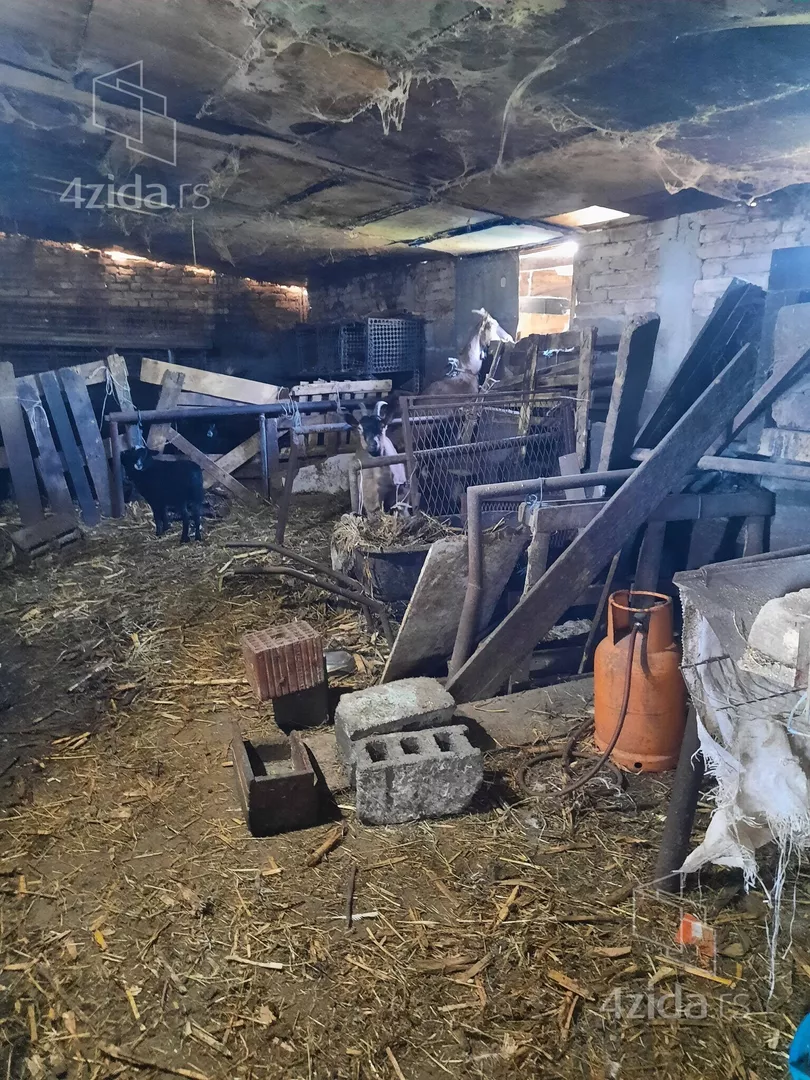 Poljoprivredno zemljište | 4zida