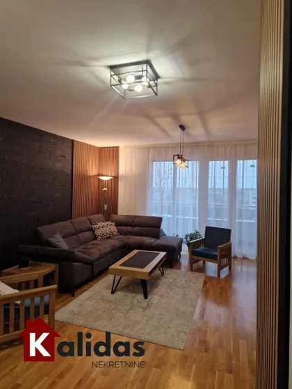 Petrovaradin | 4zida.rs