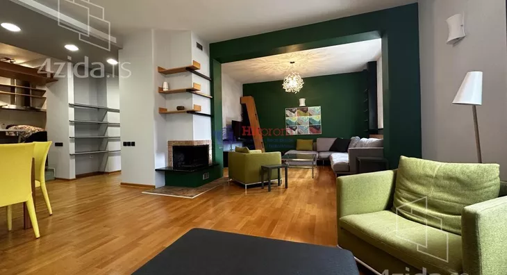 Četvoroiposoban stan | 4zida