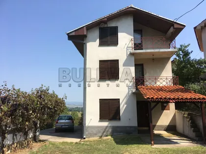 Vuka Karadžića | 4zida.rs