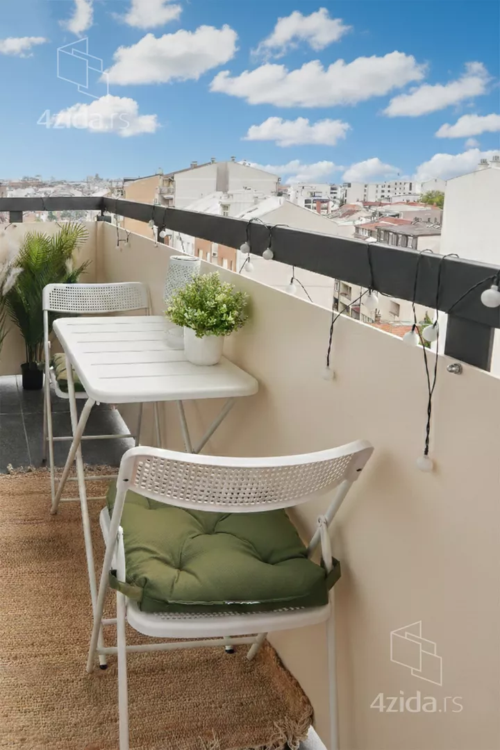 Troiposoban stan | 4zida