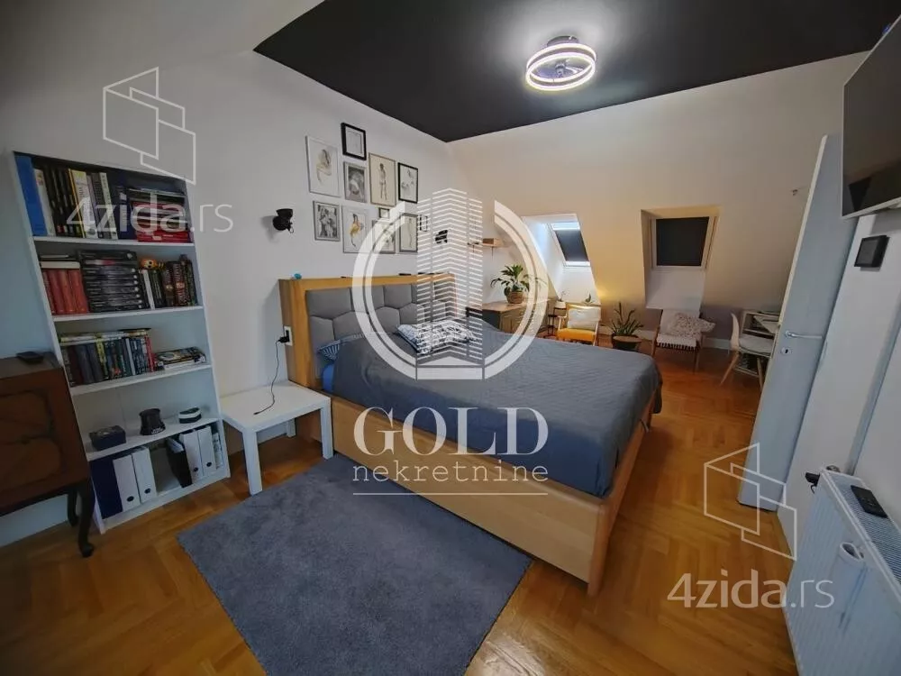 Četvoroiposoban stan | 4zida