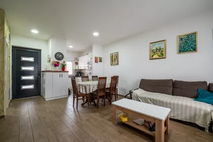 Milenka Pevca | 4zida.rs