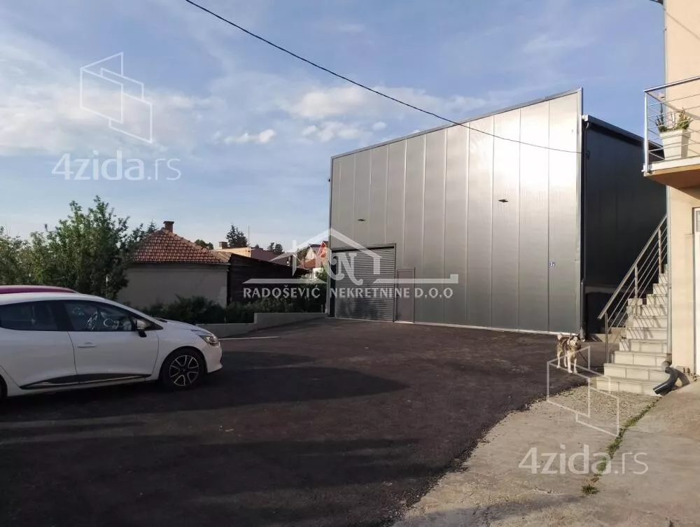 Poslovni prostor | 4zida