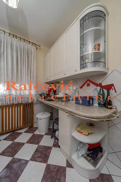 Milovana Jankovica | 4zida.rs