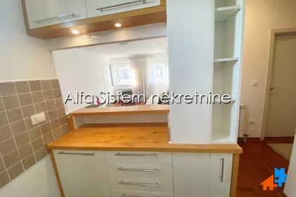 Lekino Brdo | 4zida.rs