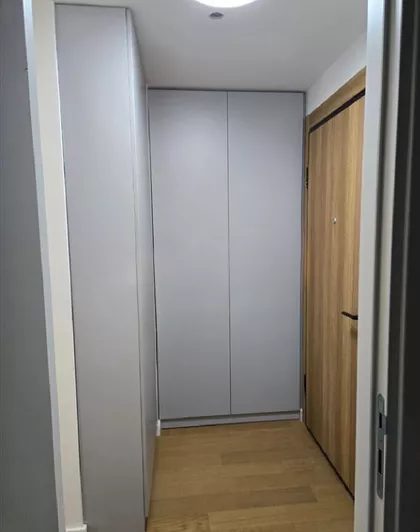 Ustanička 12 | 4zida.rs