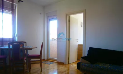 Jovana Belića | 4zida.rs