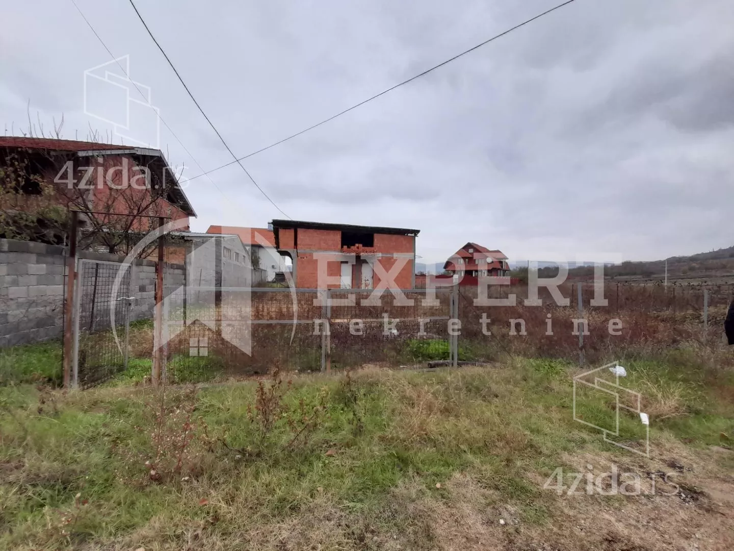 Građevinsko zemljište | 4zida