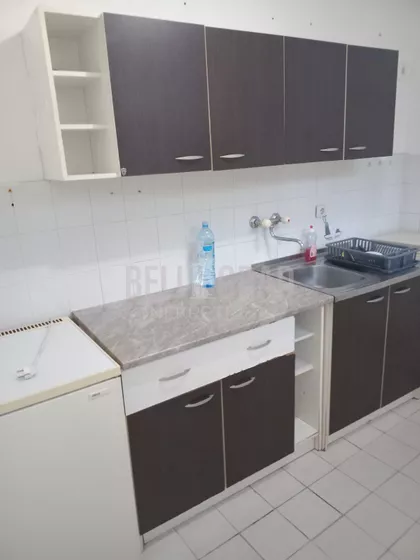 Petra Lekovića | 4zida.rs