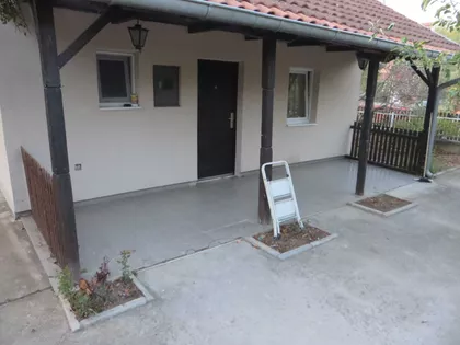 Janka Badžaka | 4zida.rs