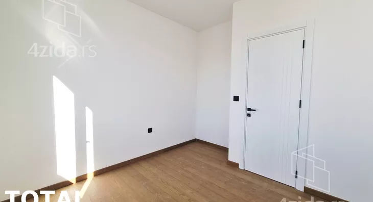 Četvoroiposoban stan | 4zida