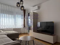 Spens, Stari Grad, Gradske lokacije, Novi Sad | 4zida.rs